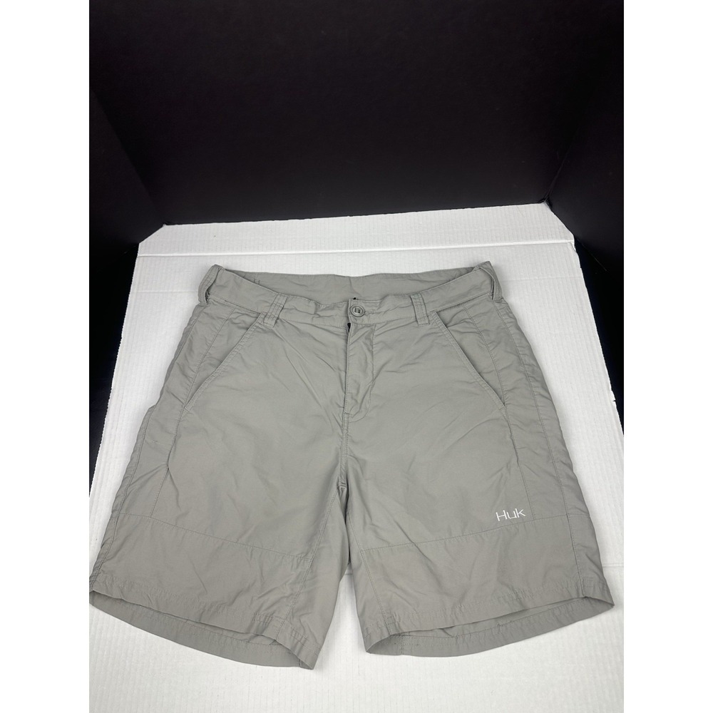 Huk  Performance Fishing Shorts Mens Sz34  Gray Above The Knee 7" Board